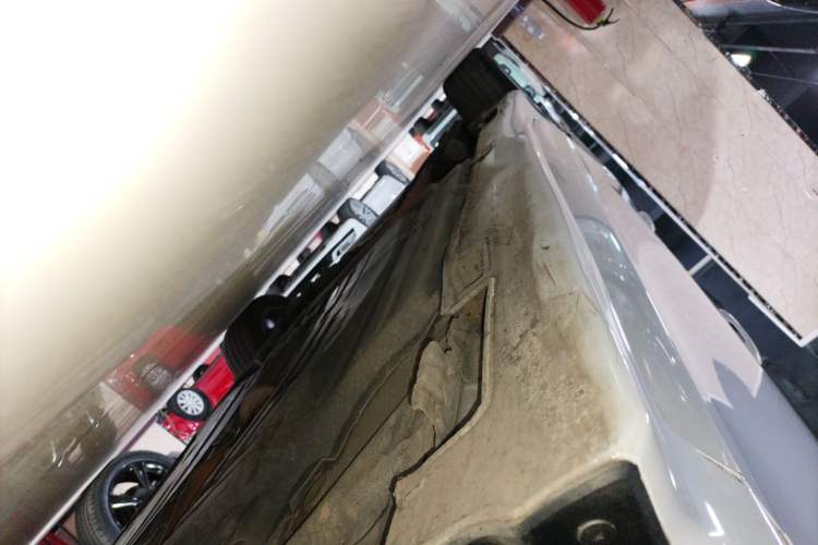 Used Honda Jade 2020 1.8L automatic Comfort version Right Side Sill