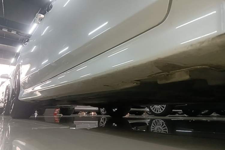 Used Honda Jade 2020 1.8L automatic Comfort version Right Side Sill