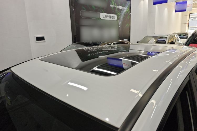 Used Honda Jade 2020 1.8L automatic Comfort version Roof