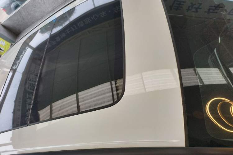 Used Honda Jade 2020 1.8L automatic Comfort version Roof