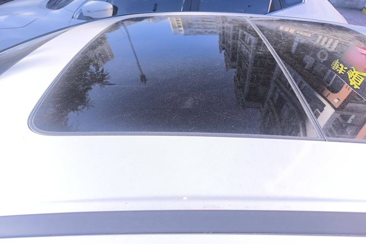 Used Honda Jade 2020 1.8L automatic Comfort version Roof