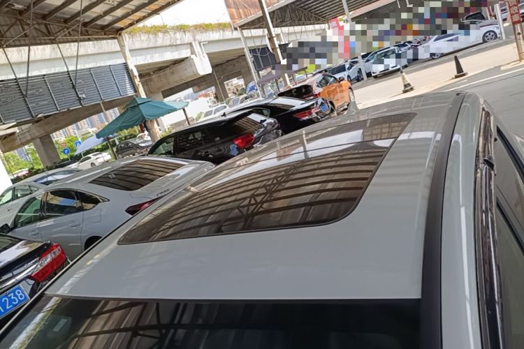 Used Honda Jade 2020 1.8L automatic Comfort version Roof