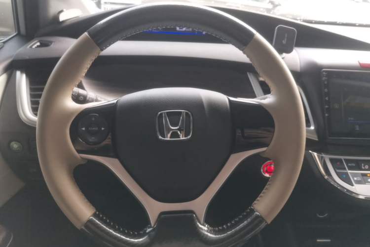 Used Honda Jade 2020 1.8L automatic Comfort version Steering Wheel