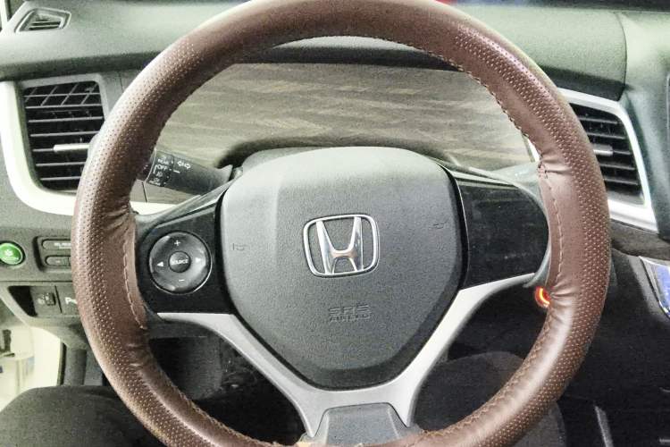 Used Honda Jade 2020 1.8L automatic Comfort version Steering Wheel