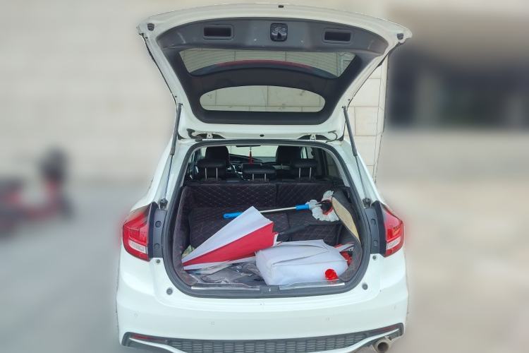 Used Honda Jade 2020 1.8L automatic Comfort version Trunk