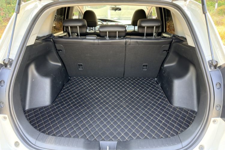 Used Honda Jade 2020 1.8L automatic Comfort version Trunk