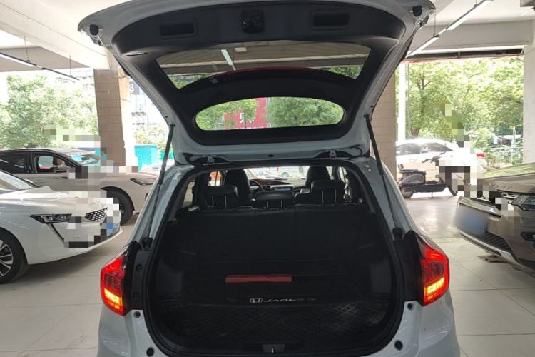 Used Honda Jade 2020 1.8L automatic Comfort version Trunk