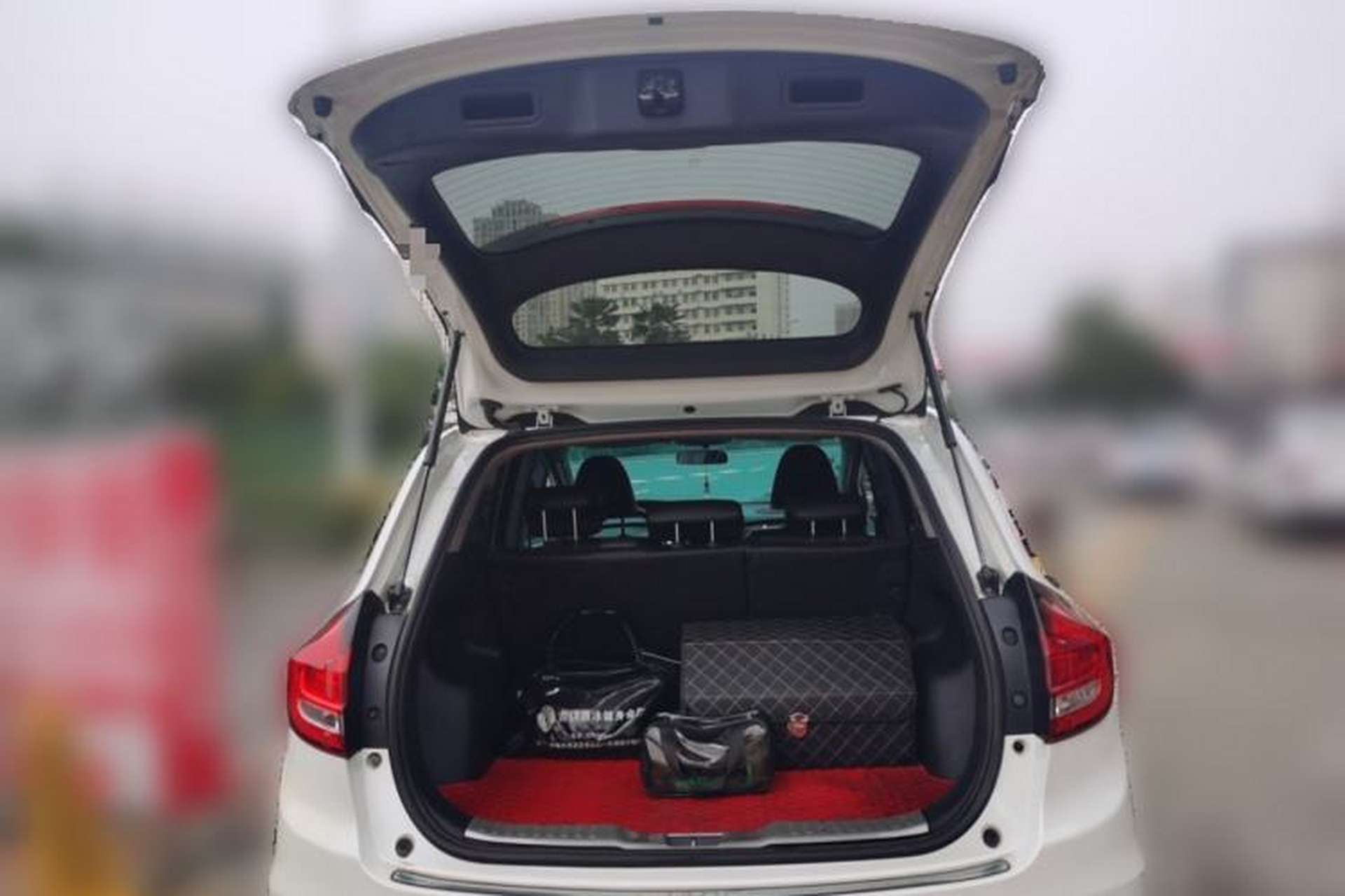 Used Honda Jade 2020 1.8L automatic Comfort version Trunk