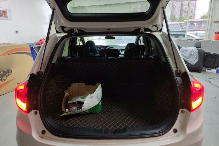Used Honda Jade 2020 1.8L automatic Comfort version Trunk