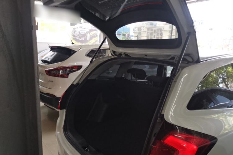Used Honda Jade 2020 1.8L Automatic Classic Edition Trunk