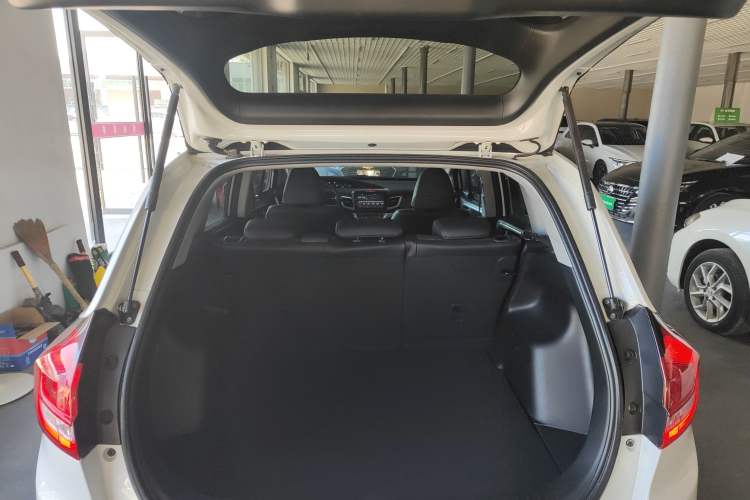 Used Honda Jade 2020 1.8L automatic Comfort version Trunk