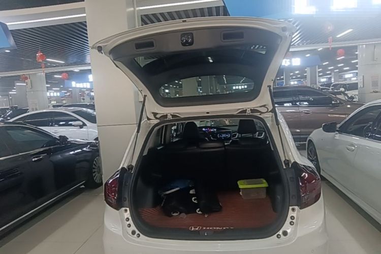 Used Honda Jade 2020 1.8L automatic Comfort version Trunk