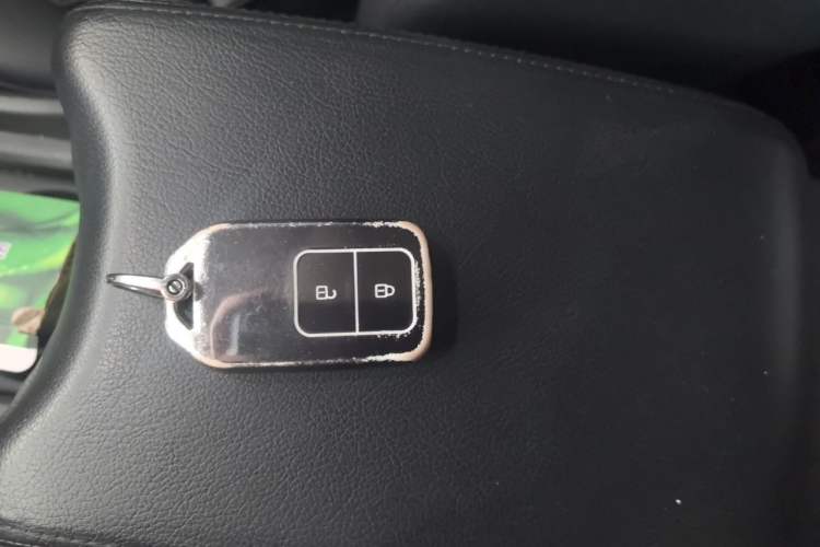Used Honda Jade 2020 1.8L automatic Comfort version Vehicle Key