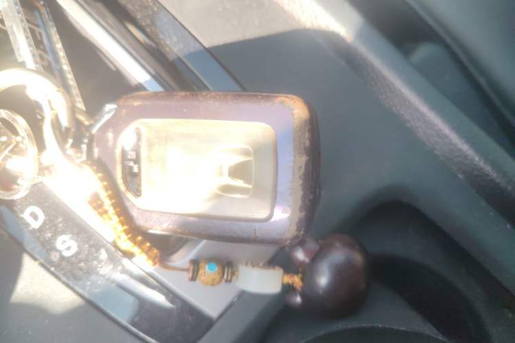 Used Honda Jade 2020 1.8L automatic Comfort version Vehicle Key