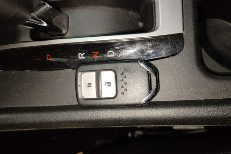 Used Honda Jade 2020 1.8L automatic Comfort version Vehicle Key