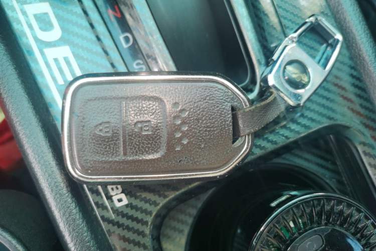 Used Honda Jade 2020 1.8L automatic Comfort version Vehicle Key