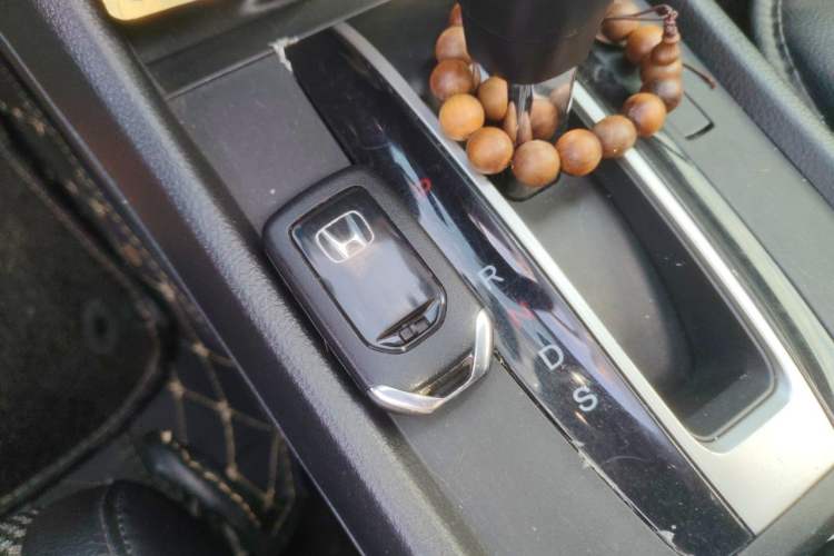 Used Honda Jade 2020 1.8L automatic Comfort version Vehicle Key
