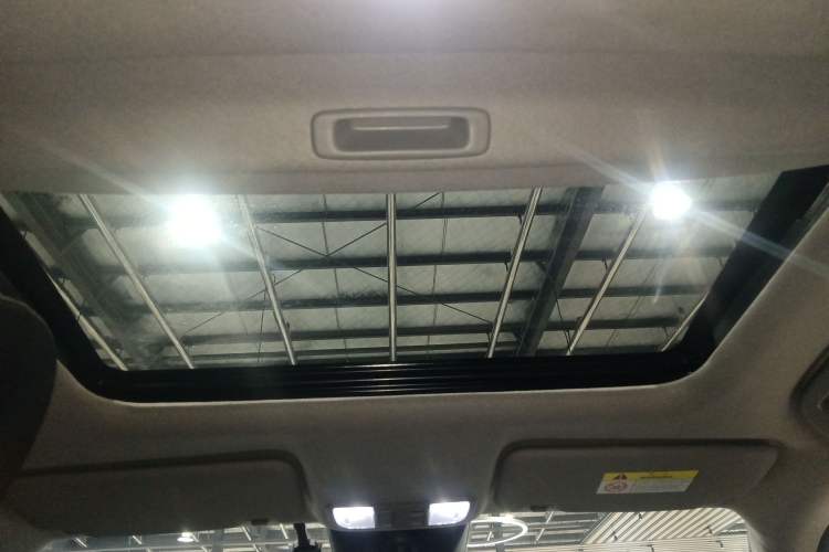 Used Honda LIFE 2021 1.5L CVT CRO-SS Fun Edition Headliner