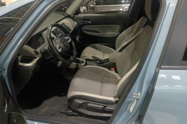 Used Honda LIFE 2021 1.5L CVT CRO-SS Fun Edition Left Front Seat