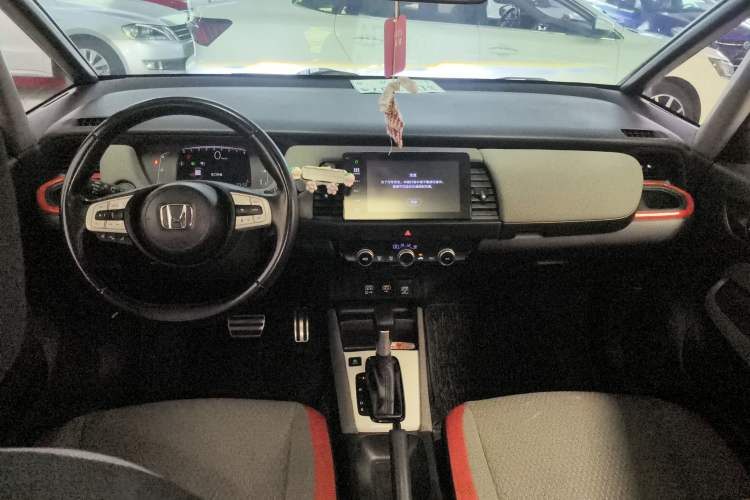 Used Honda LIFE 2021 1.5L CVT SPO-SS Dynamic Edition Interior 2