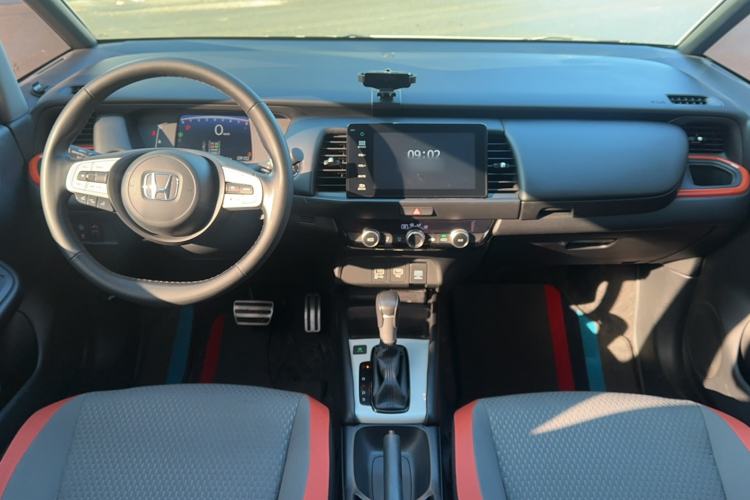 Used Honda LIFE 2023 1.5L CVT SPO-SS Dynamic Edition Interior 3