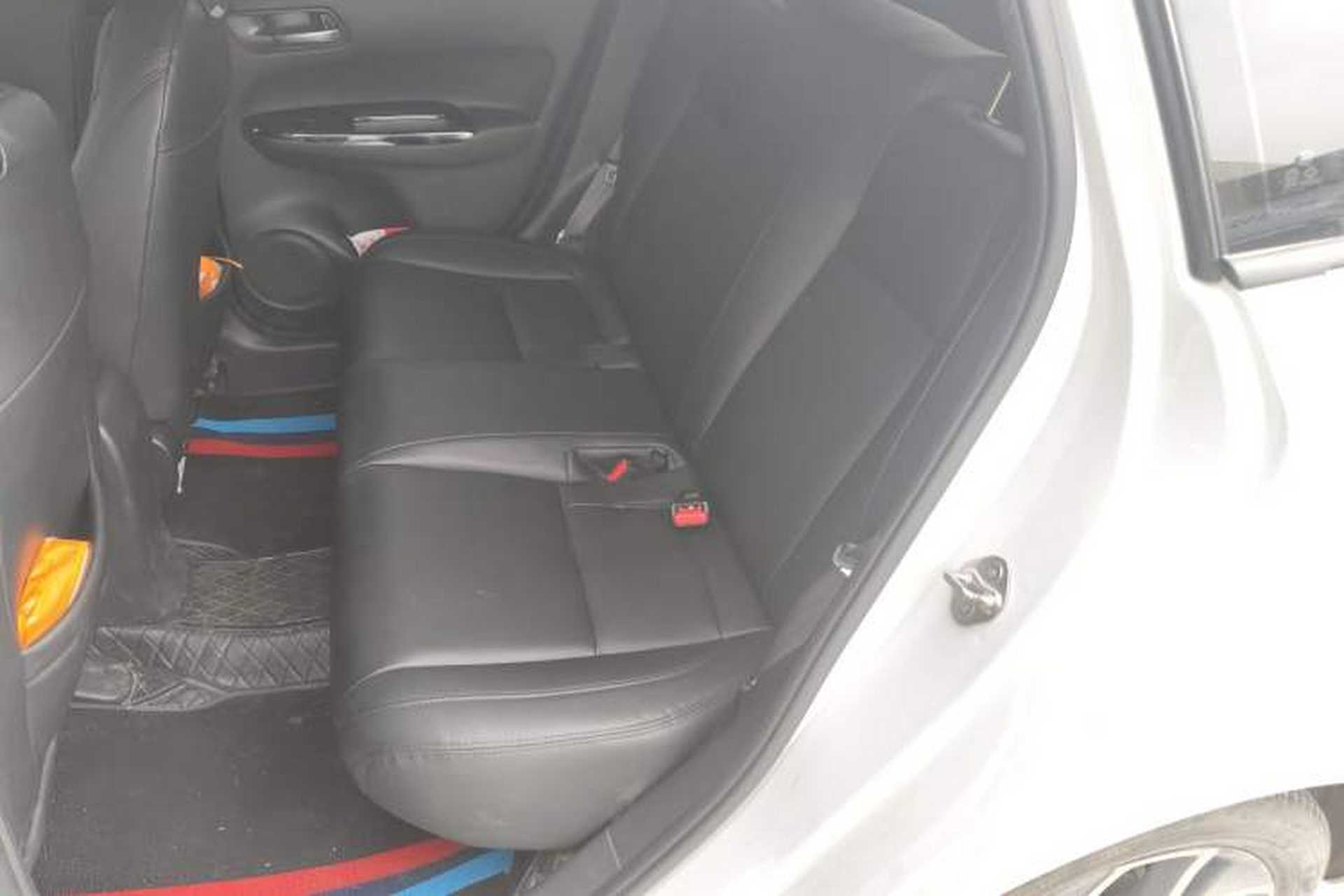 Used Honda LIFE 2023 1.5L CVT SPO-SS Dynamic Edition Left Rear Seat