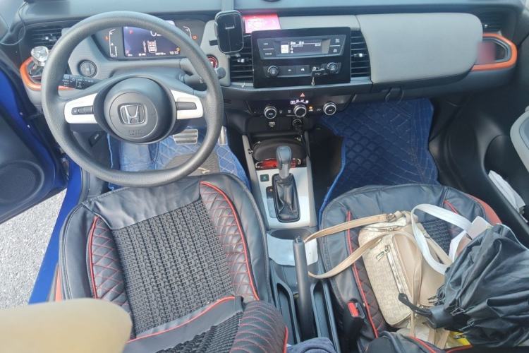 Used Honda LIFE 2021 1.5L CVT SPORT Heartbeat Edition Center Console