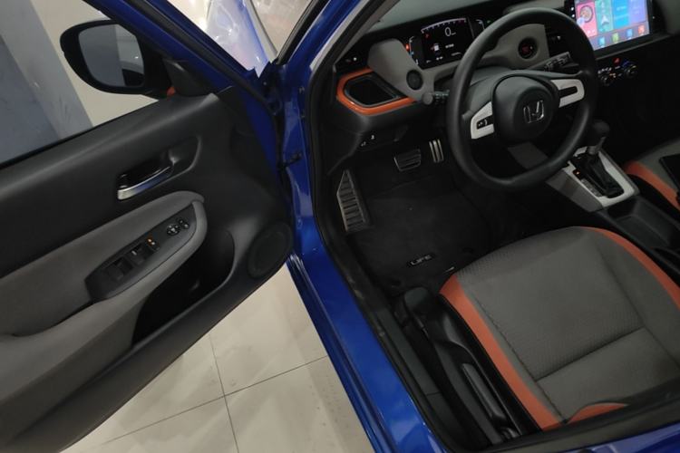 Used Honda LIFE 2021 1.5L CVT SPORT Heartbeat Edition Driver Seat
