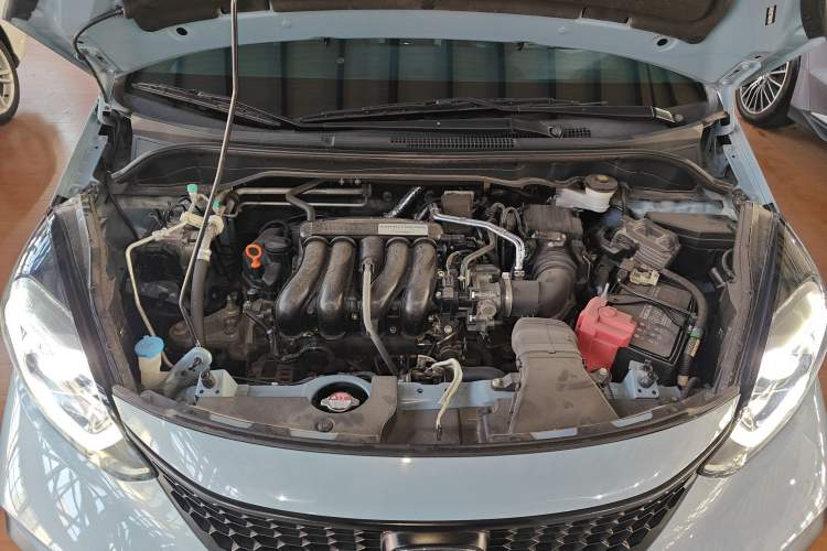 Used Honda LIFE 2021 1.5L CVT CRO-SS Fun Edition Engine Bay