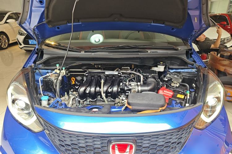 Used Honda LIFE 2021 1.5L CVT SPORT Heartbeat Edition Engine Bay