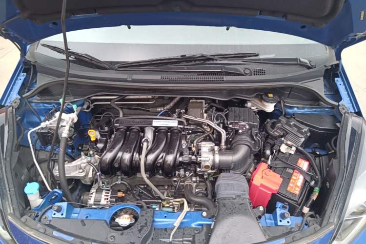 Used Honda LIFE 2021 1.5L CVT SPO-SS Dynamic Edition Engine Bay
