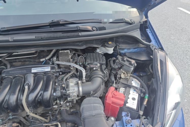 Used Honda LIFE 2021 1.5L CVT SPORT Heartbeat Edition Engine Bay Left