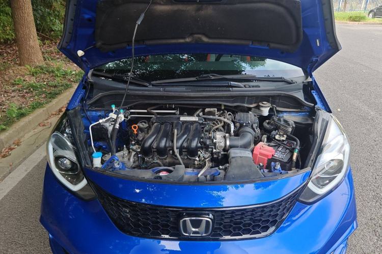 Used Honda LIFE 2021 1.5L CVT SPO-SS Dynamic Edition Engine Bay