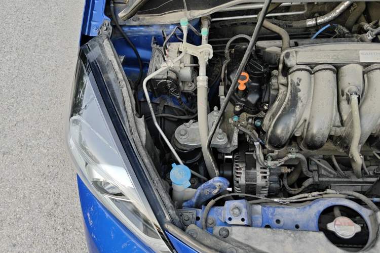 Used Honda LIFE 2021 1.5L CVT SPO-SS Dynamic Edition Engine Bay Right