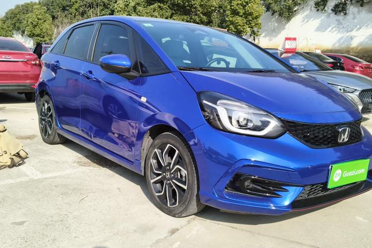 Used Honda LIFE 2021 1.5L CVT SPO-SS Dynamic Edition Front Right 45 Deg