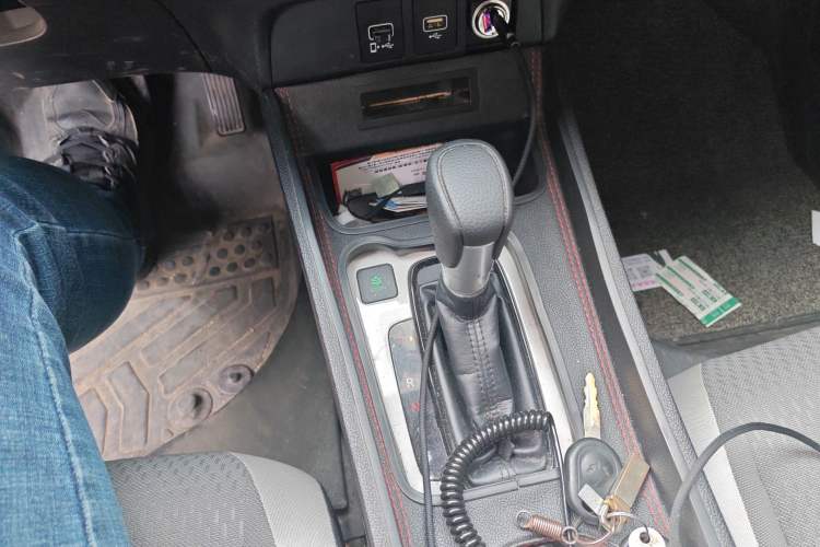 Used Honda LIFE 2021 1.5L CVT CRO-S Fun Edition Gear Lever