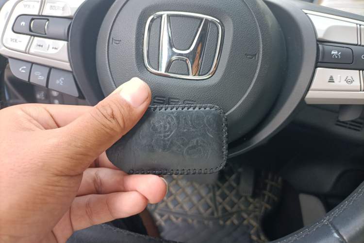 Used Honda LIFE 2021 1.5L CVT CRO-SS Fun Edition Interior 1