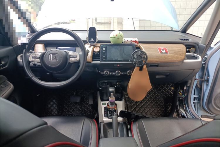 Used Honda LIFE 2021 1.5L CVT CRO-SS Fun Edition Interior 2