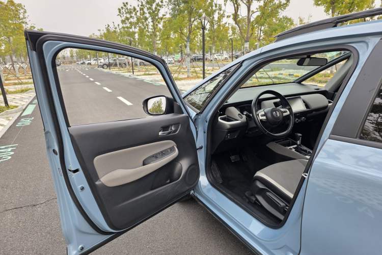 Used Honda LIFE 2021 1.5L CVT CRO-SS Fun Edition Interior 3