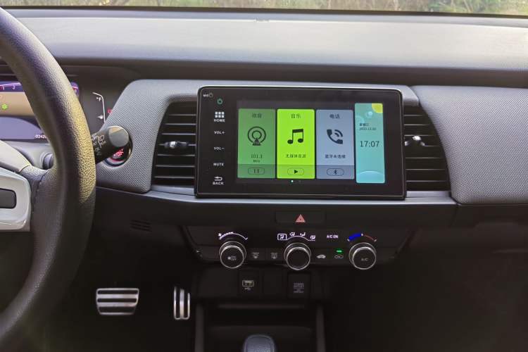 Used Honda LIFE 2021 1.5L CVT SPORT Heartbeat Edition Interior 5