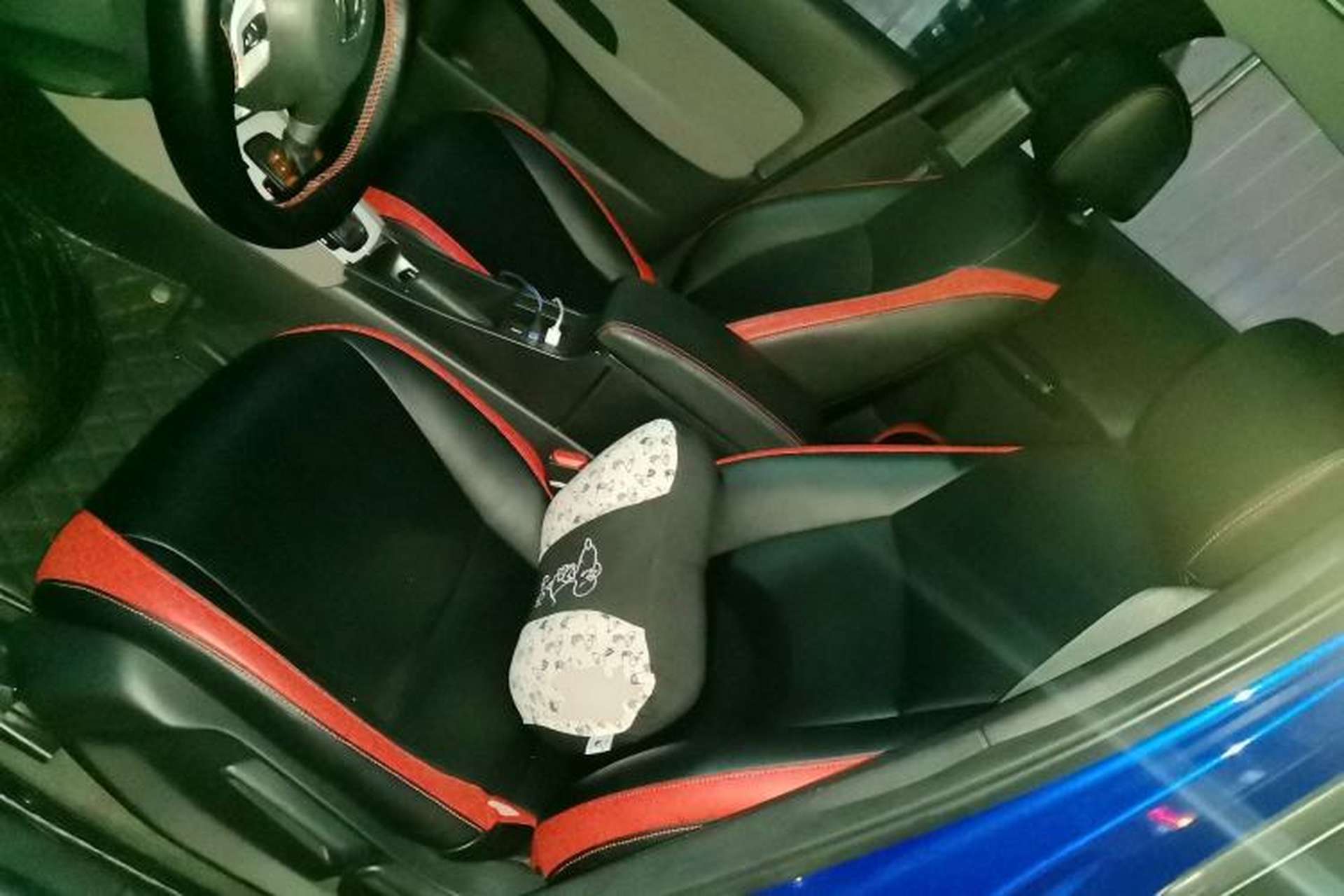Used Honda LIFE 2021 1.5L CVT SPORT Heartbeat Edition Left Front Seat