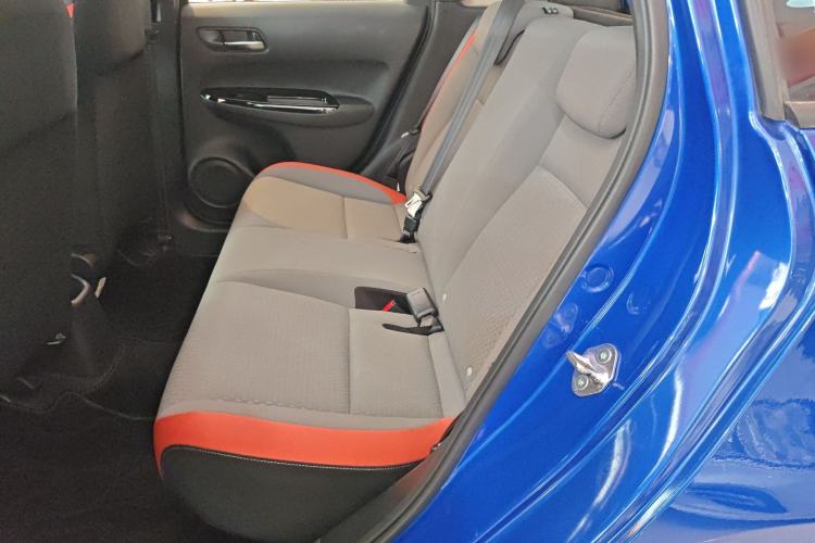 Used Honda LIFE 2021 1.5L CVT SPORT Heartbeat Edition Left Rear Seat