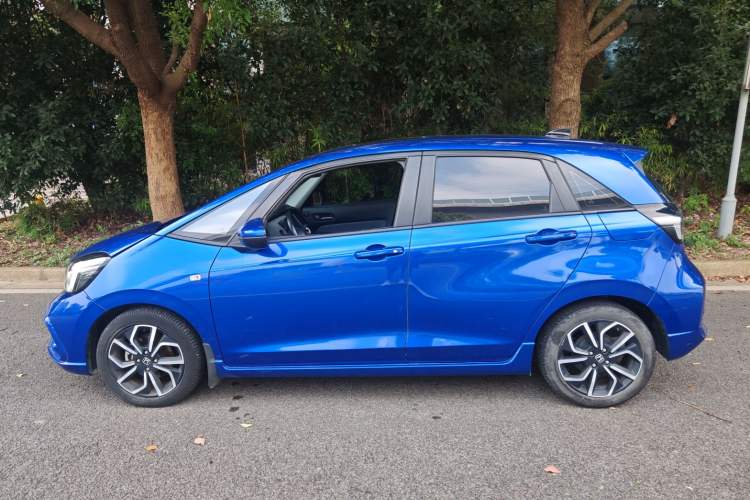 Used Honda LIFE 2021 1.5L CVT SPO-SS Dynamic Edition Left Side