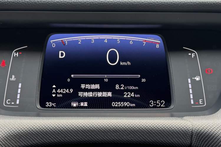Used Honda LIFE 2021 1.5L CVT SPORT Heartbeat Edition Odometer Close Up