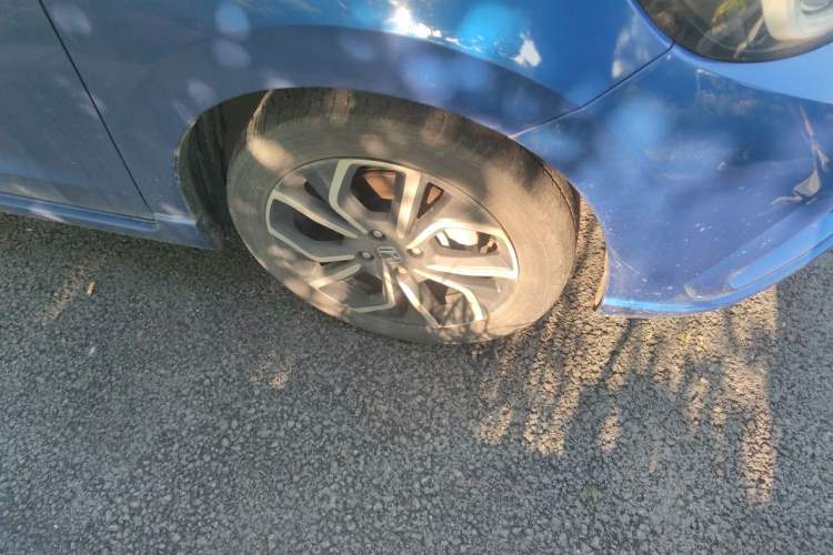 Used Honda LIFE 2021 1.5L CVT CRO-S Fun Edition Right Front Wheel Hub