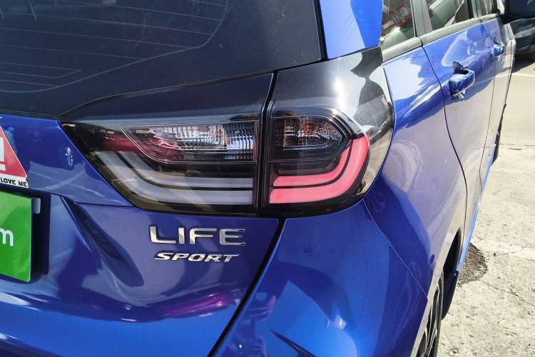 Used Honda LIFE 2021 1.5L CVT SPO-SS Dynamic Edition Right Rear Taillight