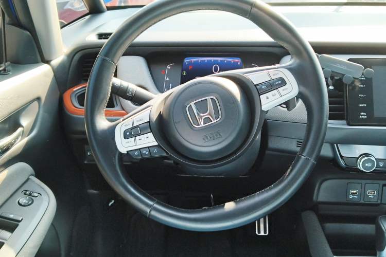Used Honda LIFE 2021 1.5L CVT SPO-SS Dynamic Edition Steering Wheel