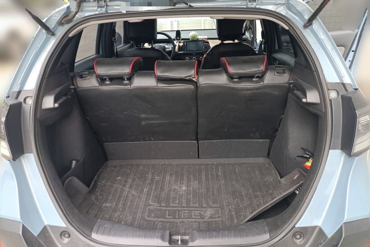 Used Honda LIFE 2021 1.5L CVT CRO-SS Fun Edition Trunk