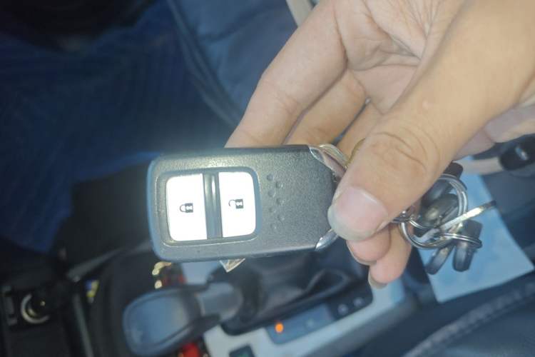 Used Honda LIFE 2021 1.5L CVT SPORT Heartbeat Edition Vehicle Key