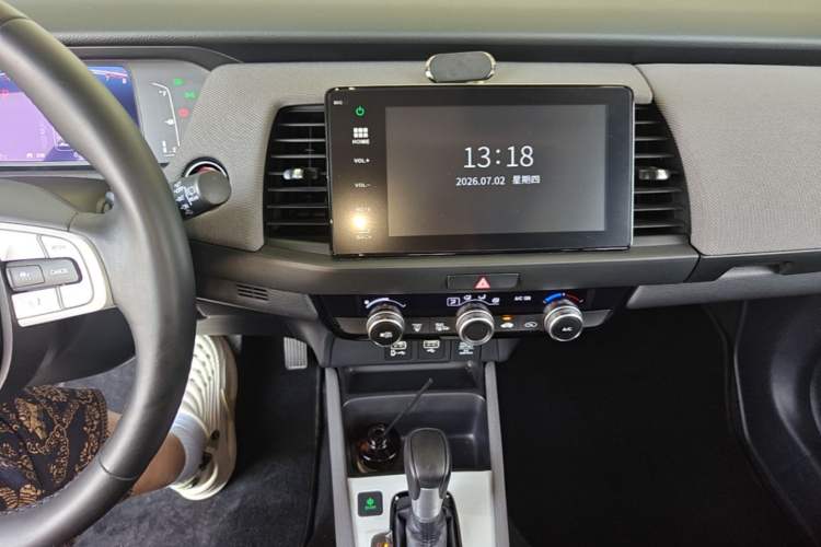 Used Honda LIFE 2021 1.5L CVT CRO-S Fun Edition Audio And AC Panel